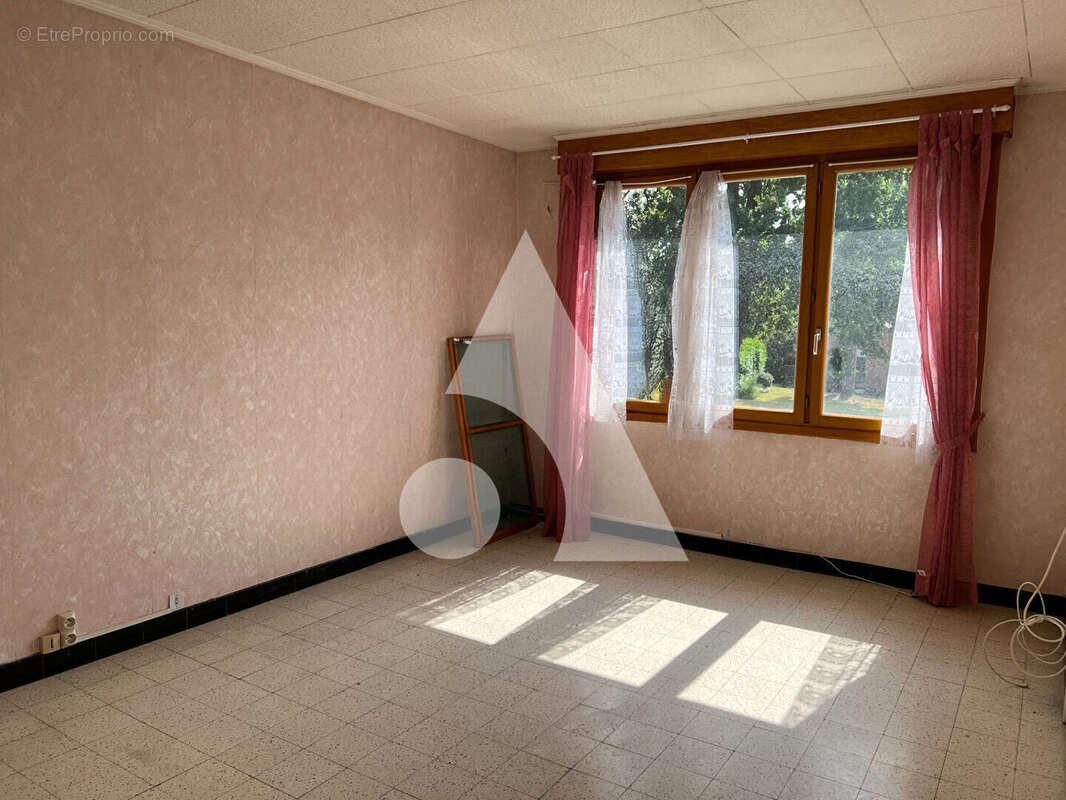 Maison à SAINT-AMAND-LES-EAUX