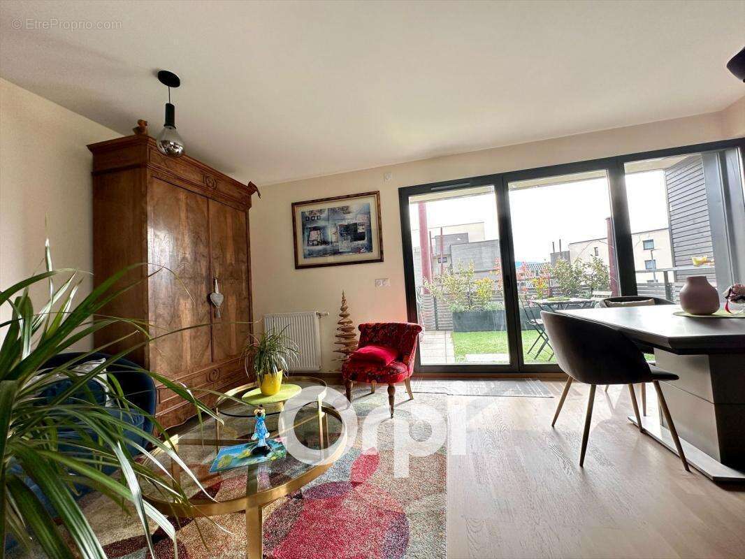 Appartement à CROLLES