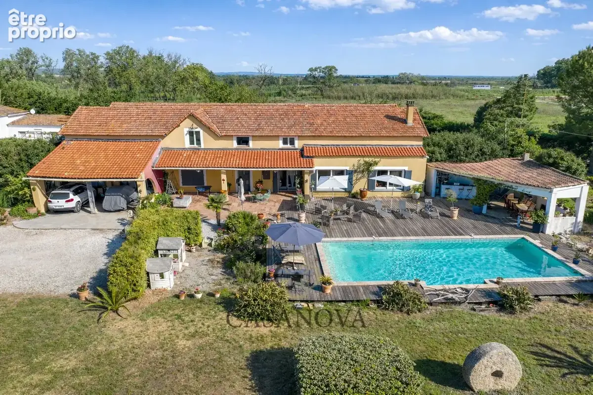 Propriété de caractère sur plus de 6 hectares sans voisinage  800 m² utiles  Aigues-Mortes / Tour Carbonière - photo 18