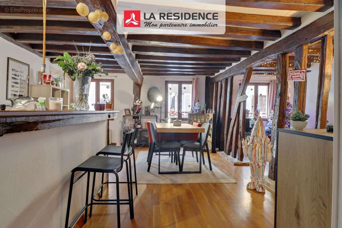 Appartement à HOUDAN