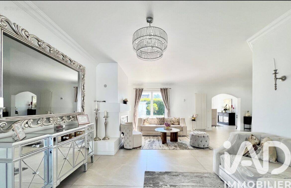 Photo 1 - Maison à CHELLES