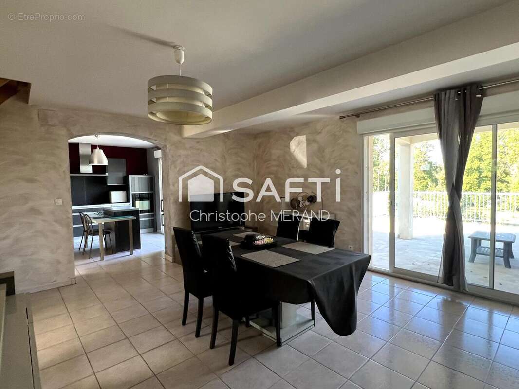 Photo 6 - Maison à CHATELLERAULT