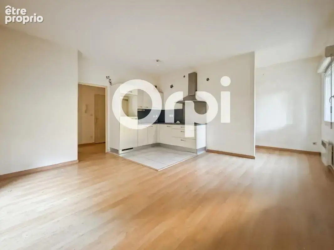Appartement À Vendre - photo 3