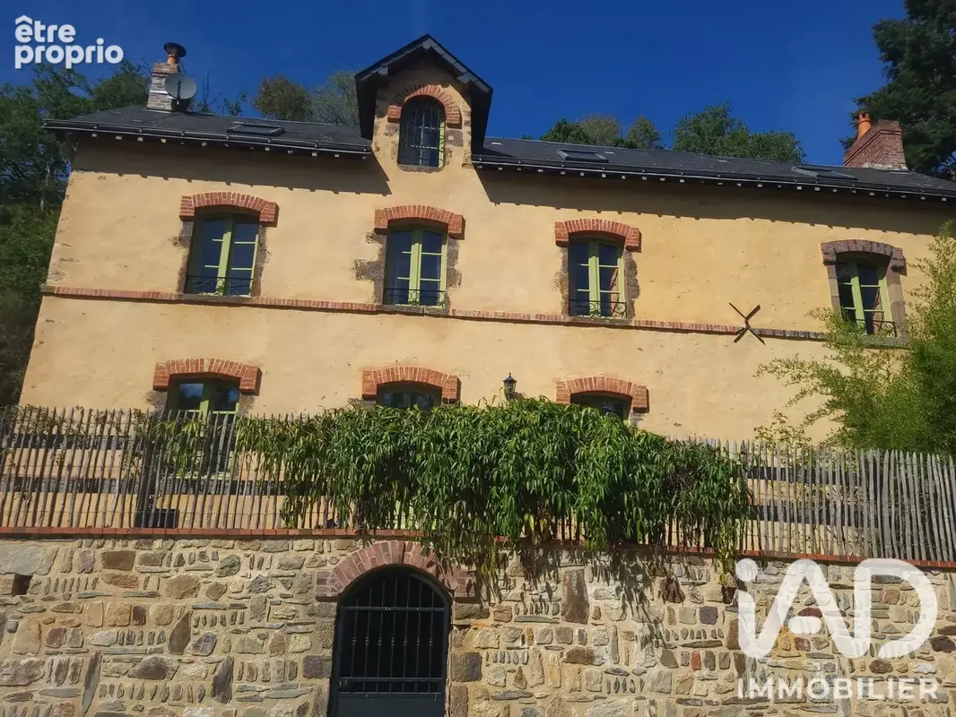 Photo 1 - Maison à DOUILLET