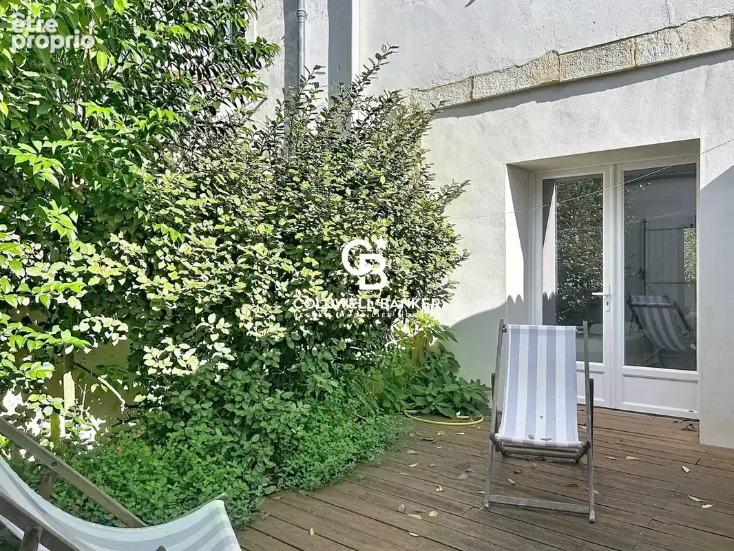 La Rochelle Hypercentre – Maison d'exception avec piscine, patio et garage - photo 6