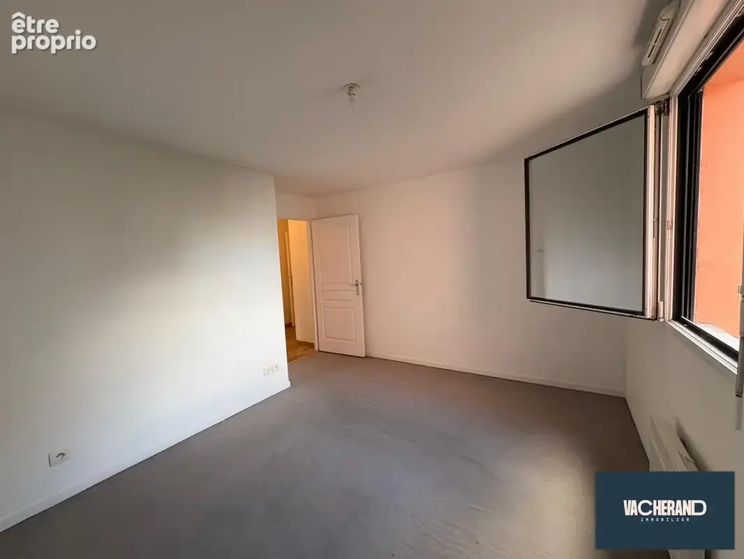 Appartement 50 m² à La Madeleine  - photo 7