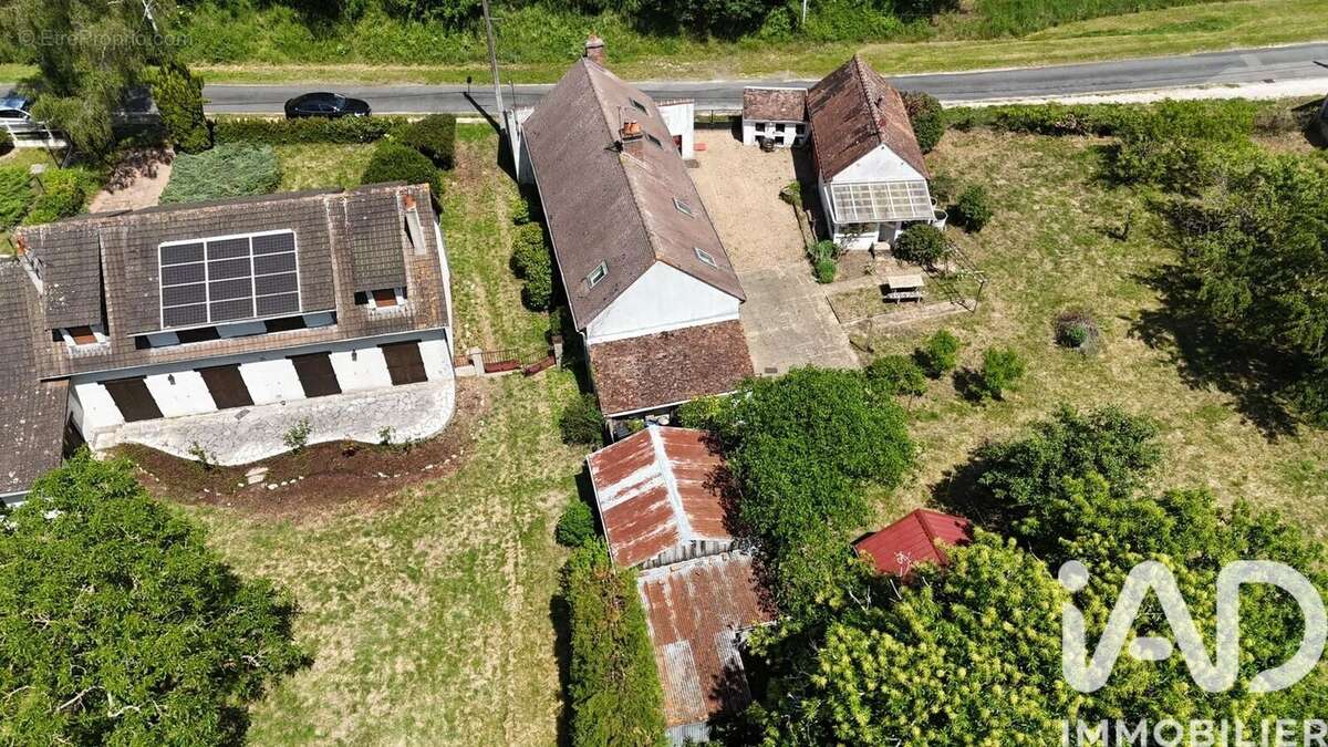 Photo 4 - Maison à LES BORDES