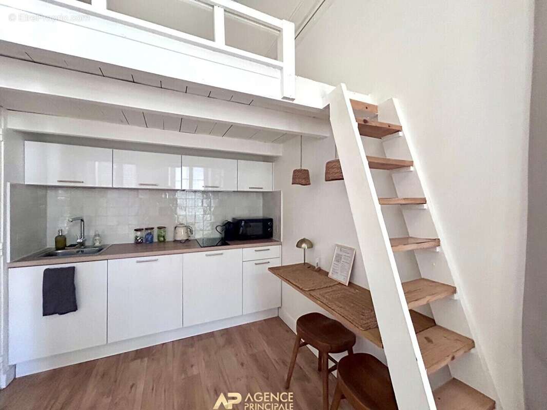 Studio  centre ville de La Rochelle - photo 11