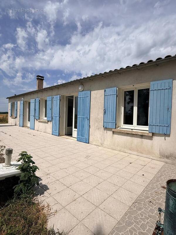 Photo 1 - Maison à CHANIERS