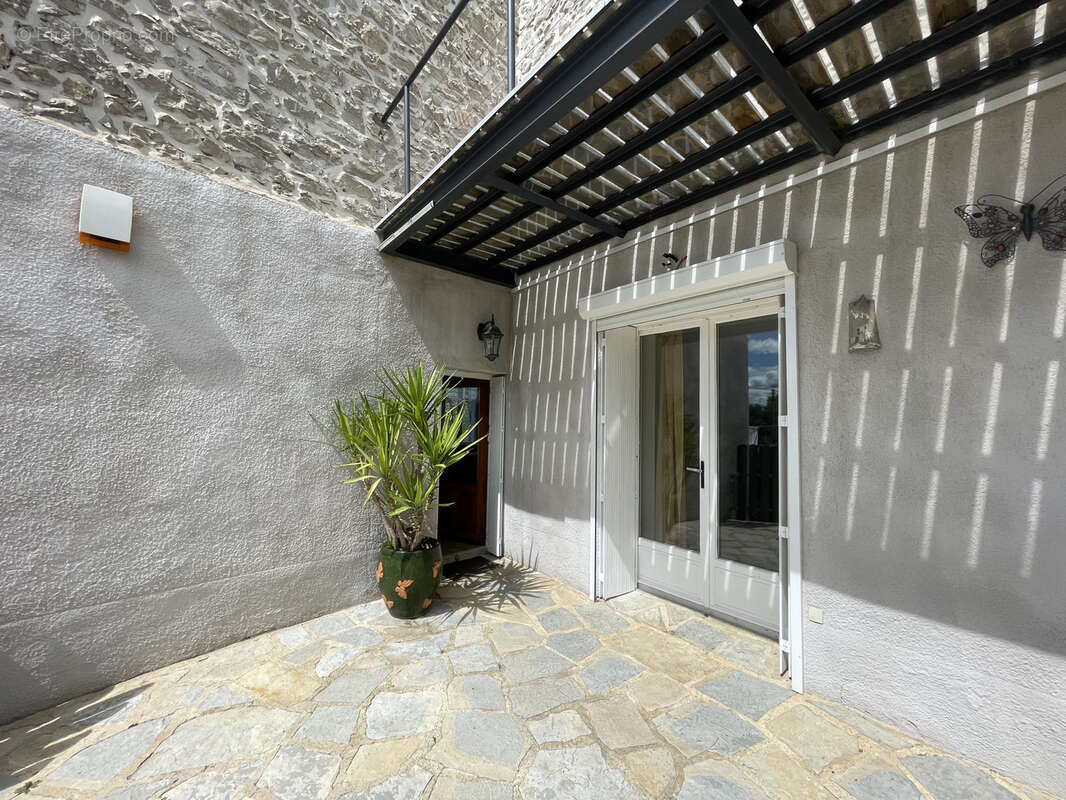 Maison à SAINT-HIPPOLYTE-DU-FORT