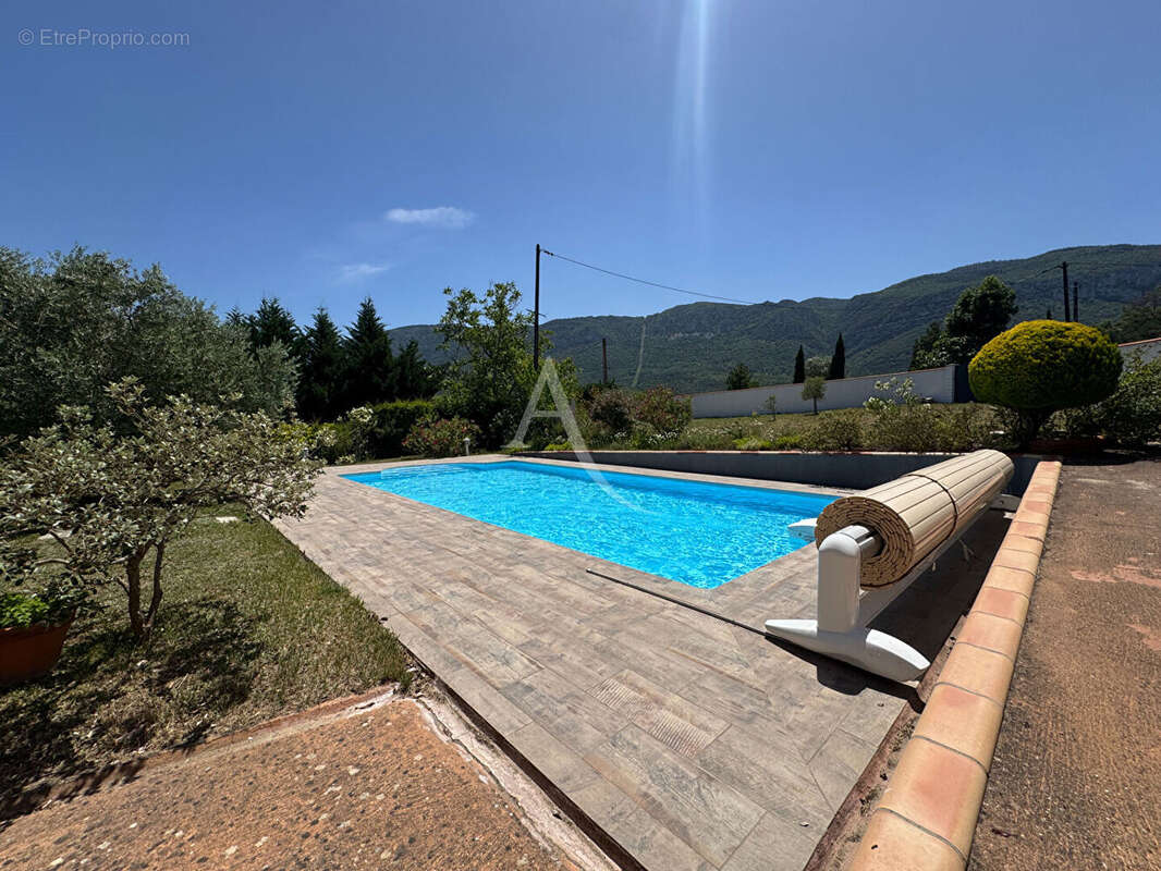 Maison à QUILLAN