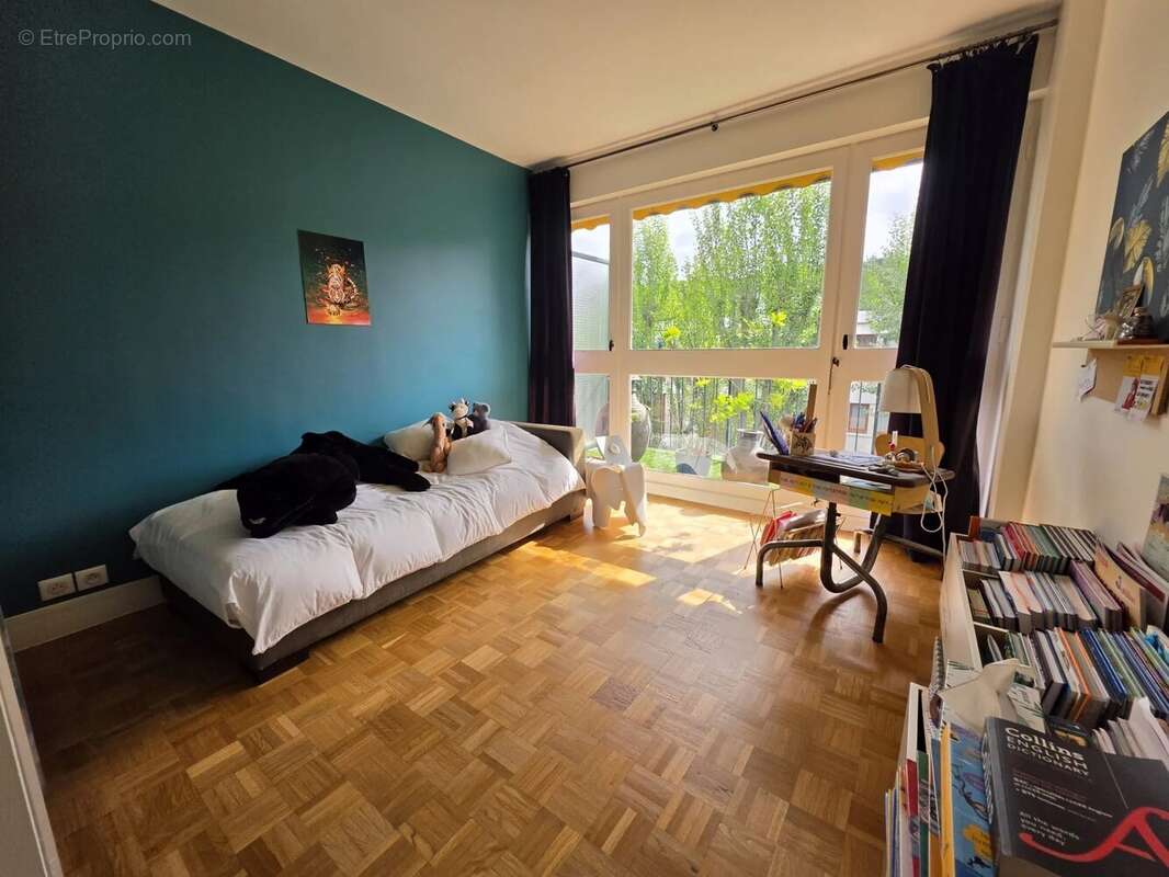 Appartement à BOUGIVAL