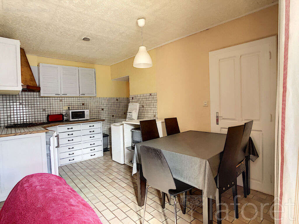 Appartement à LONGEAU-PERCEY