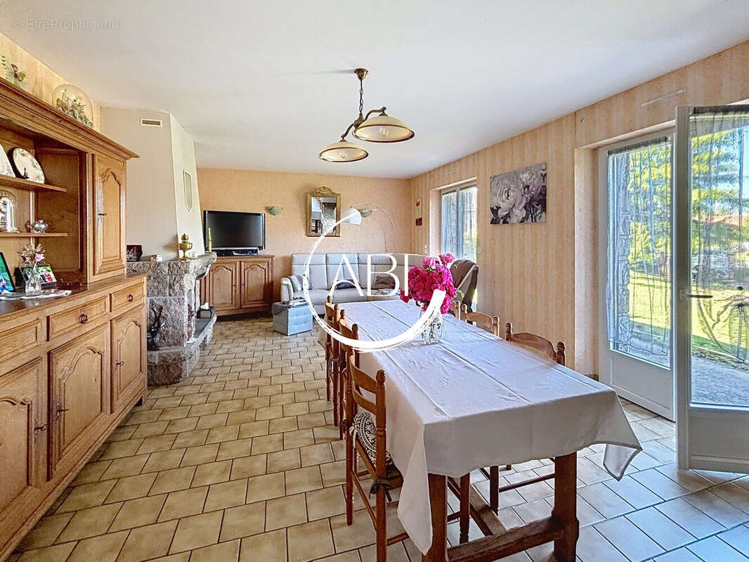 Maison à JUVIGNY-SOUS-ANDAINE