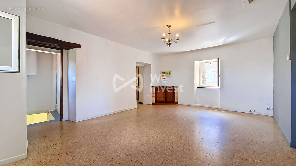 Appartement 141 m² à Gravieres  - photo 4