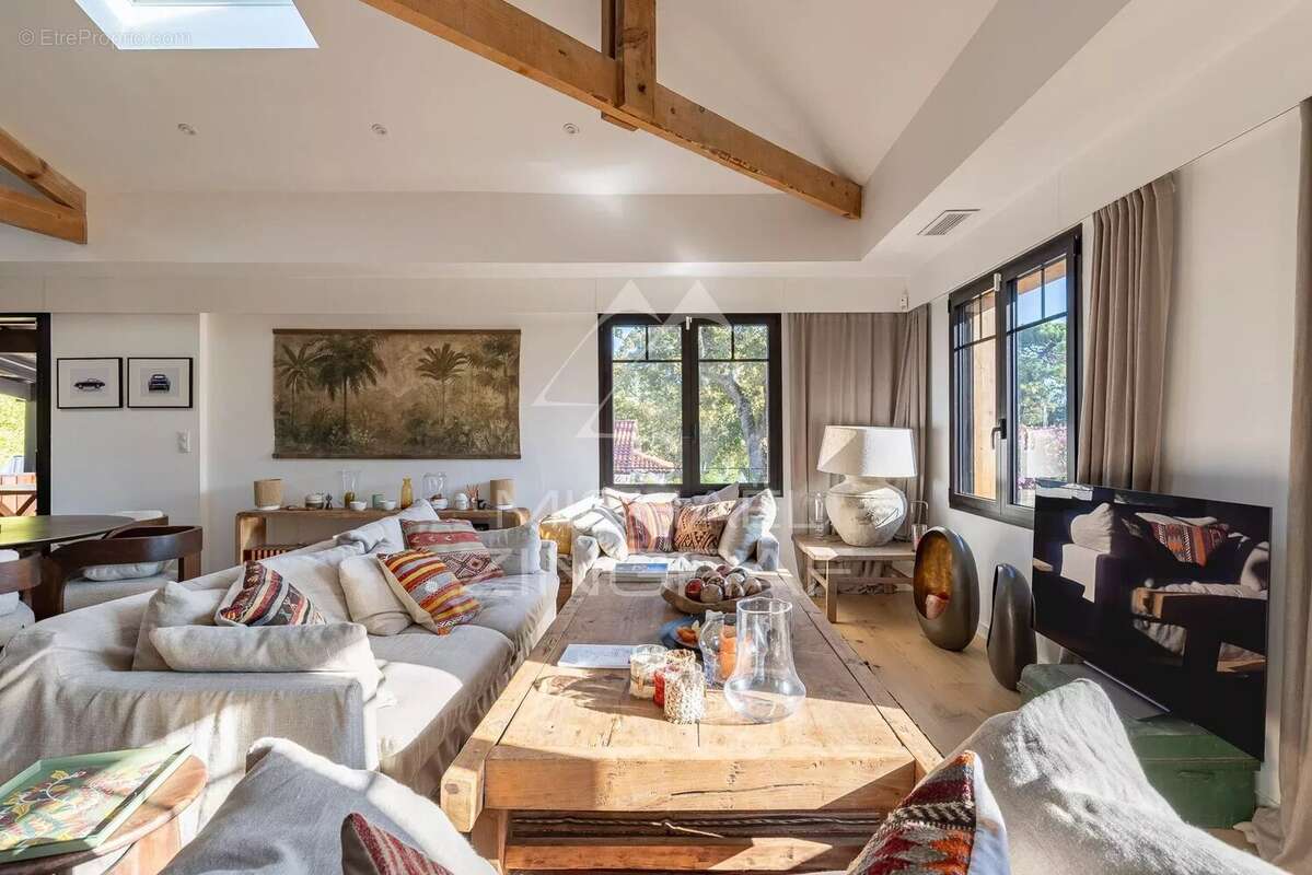 Maison à LE BOUSCAT