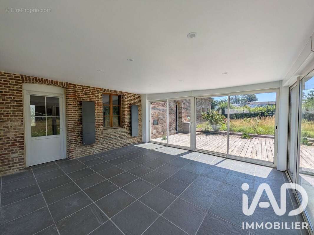 Maison 160 m² à Doudelainville  - photo 5