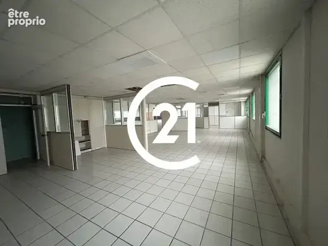 Commerce 1 265 m² à vendre à Valence (26000) - photo 9