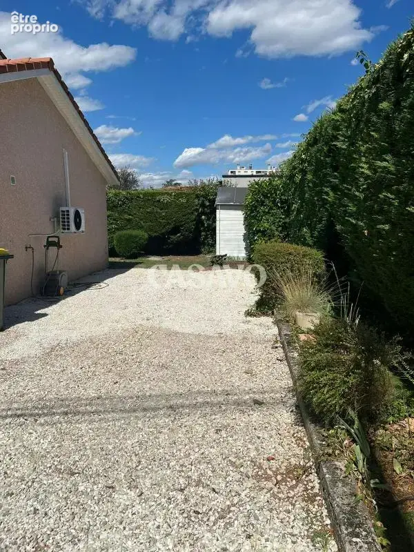 Vente Maison 4 pièces de 112m² - 69150 Décines-Charpieu - photo 20