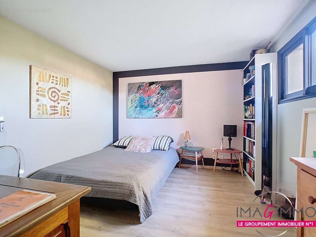 Maison à VAILHAUQUES