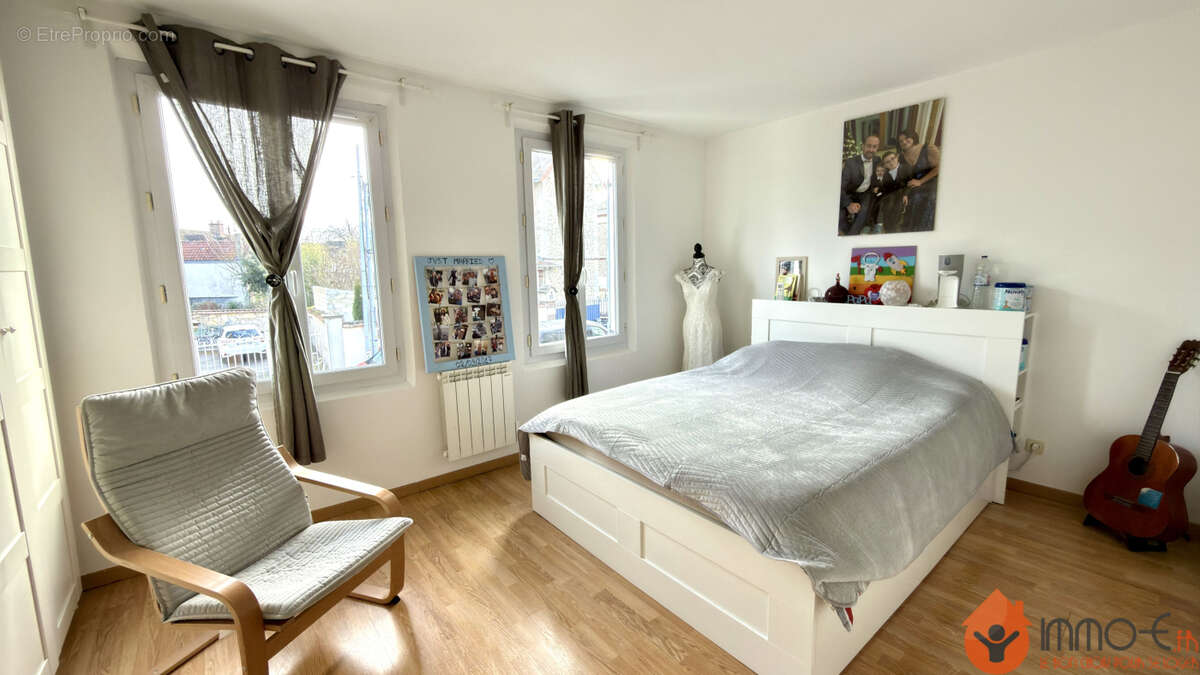 Maison à SAINT-GERMAIN-SUR-MORIN