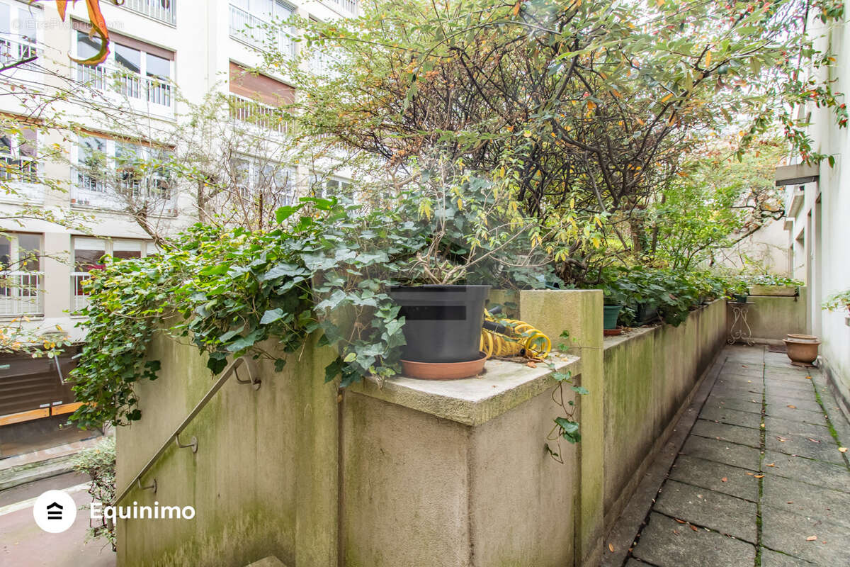 Appartement à PARIS-11E
