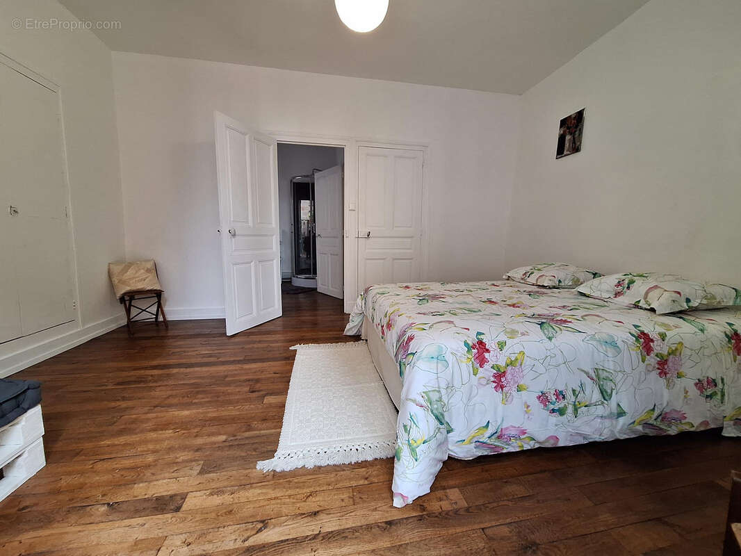 Maison à SALLES-DE-BELVES