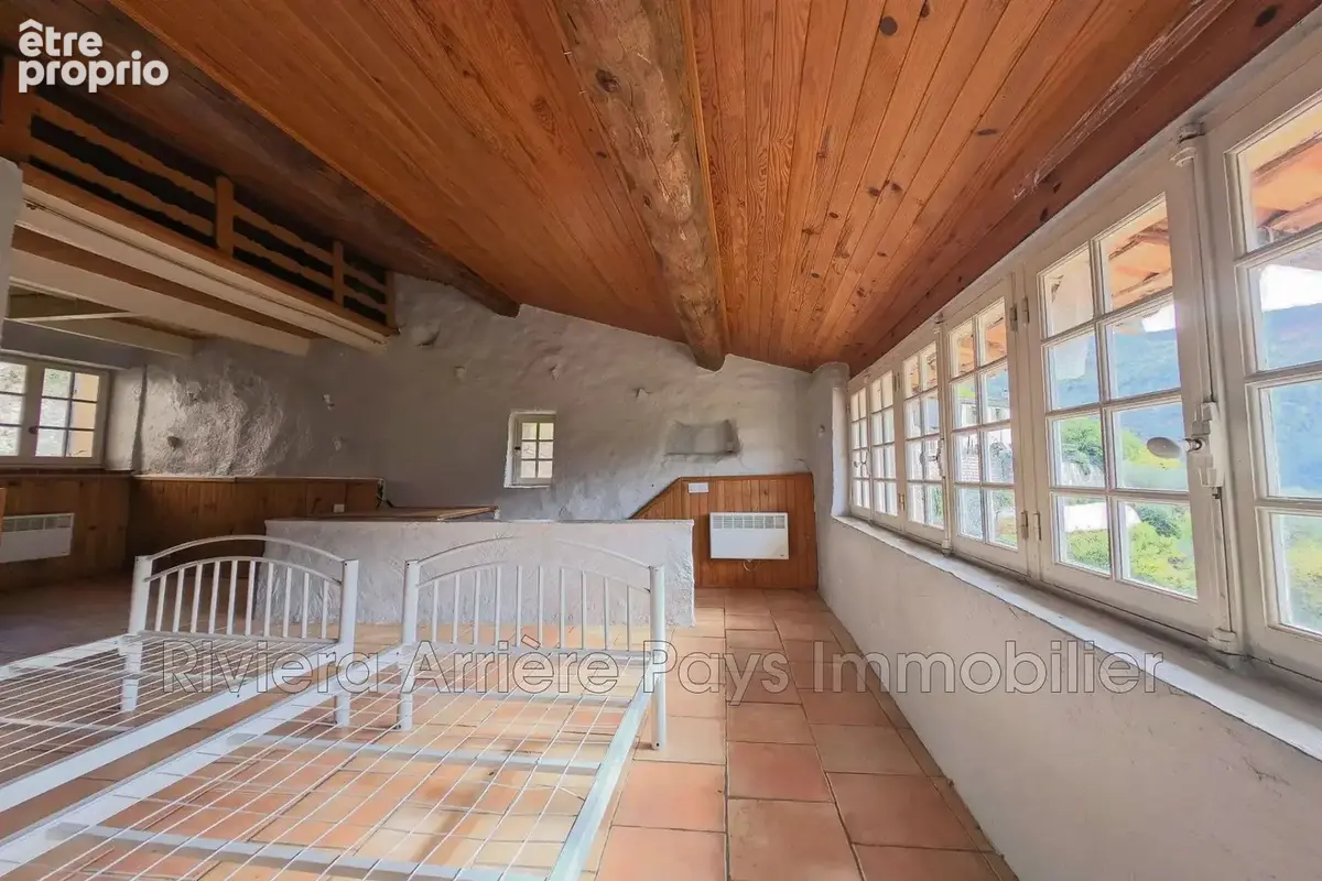 Maison 3 pièces 70 m² à vendre à Aiglun (06910) - photo 8