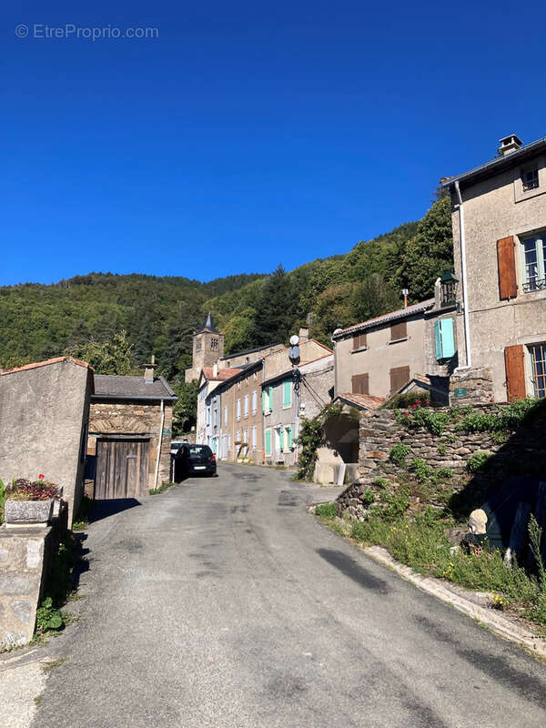Maison à CASTANS