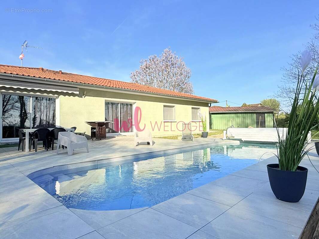 Maison à RIVIERE-SAAS-ET-GOURBY