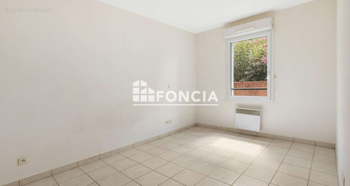 Appartement à VILLENEUVE-LES-BEZIERS