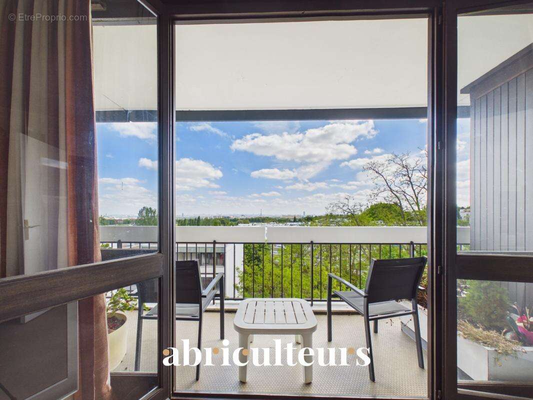 Appartement à GARCHES