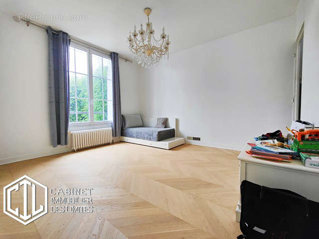 Pavillon F6 de 131m² - photo 12