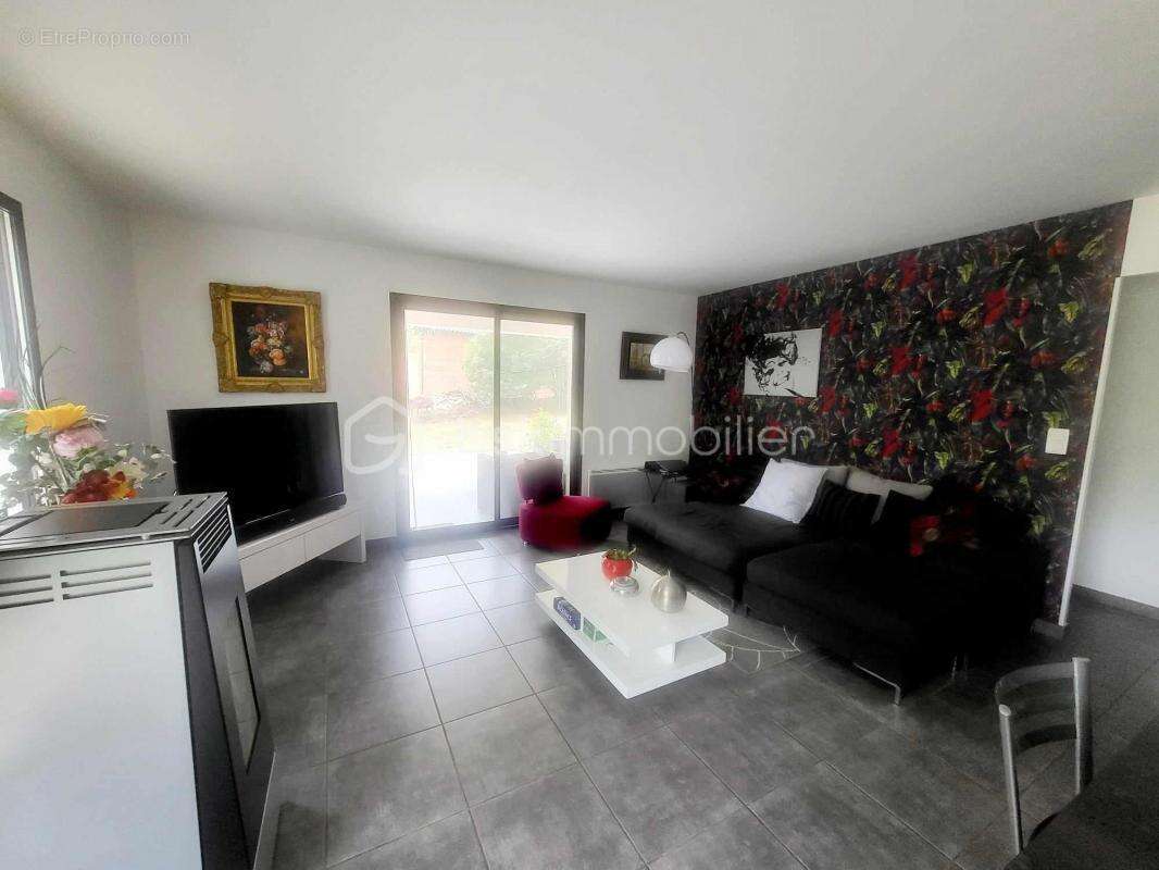 Maison à LABASTIDE-SUR-BESORGUES