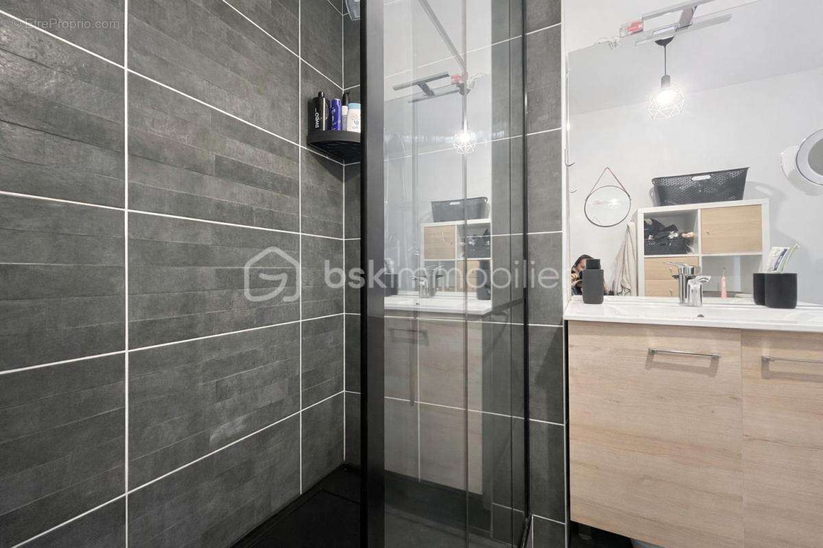 Appartement à TERNAY