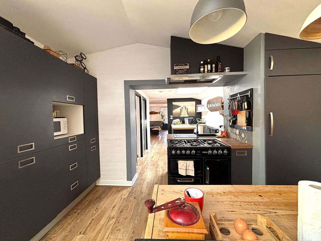 Maison  5 pièce(s) - photo 7