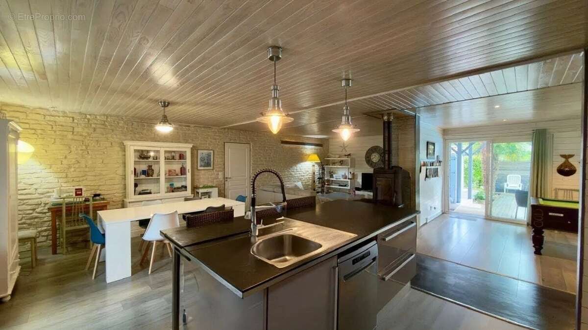 A VENDRE 5 min Peyrehorade Maison 4 chambres + piscine - photo 4