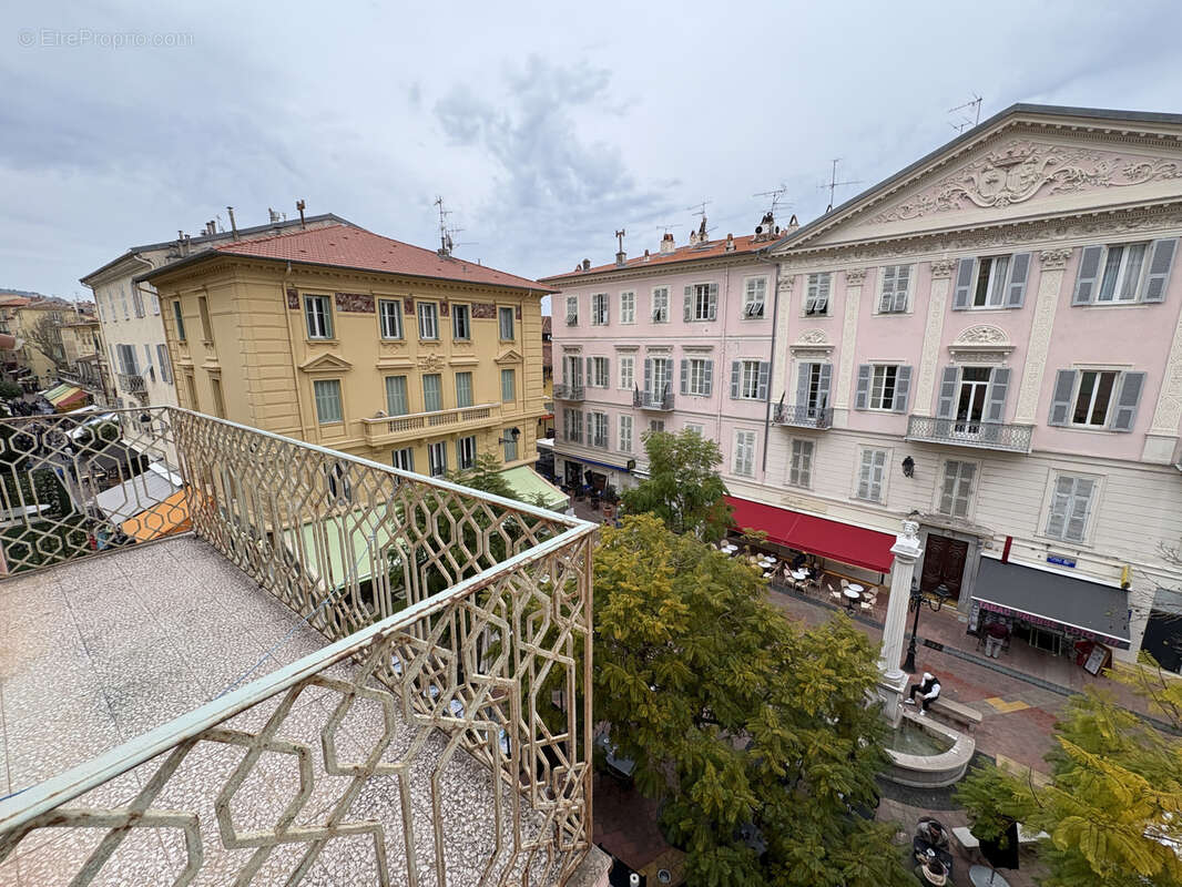 Appartement à MENTON