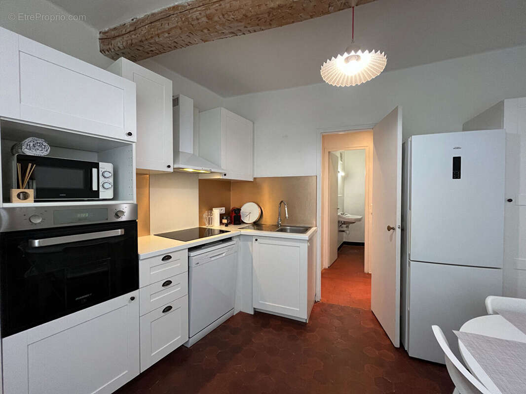 Appartement à L'ISLE-SUR-LA-SORGUE