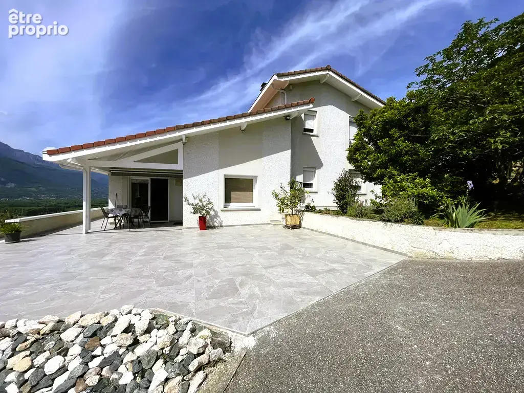 Maison individuelle + grand garage - photo 3