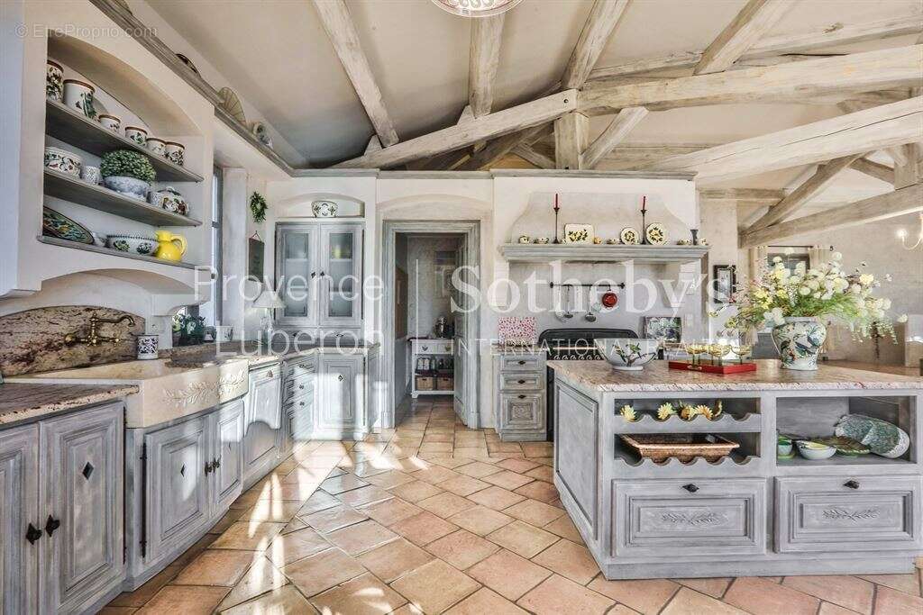 Maison à SAUMANE-DE-VAUCLUSE