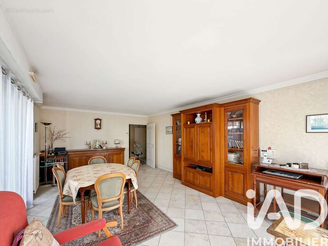 Photo 7 - Appartement à SAINT-MAUR-DES-FOSSES