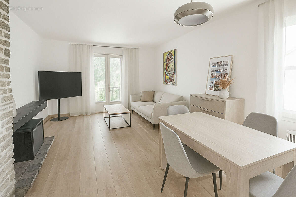 Maison à LA LONDE-LES-MAURES