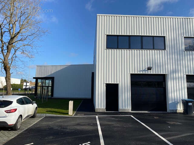 Commerce à LES SORINIERES