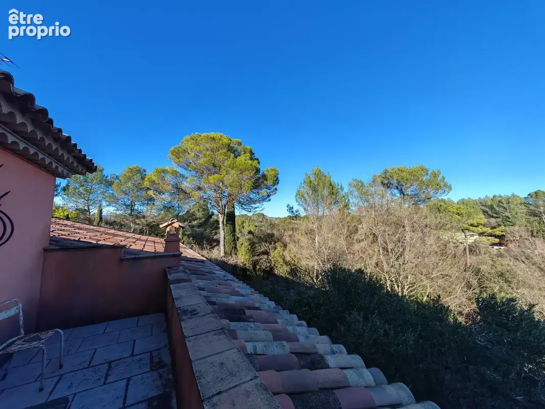 Belle demeure de charme, matériaux de qualité avec grand terrain - photo 18