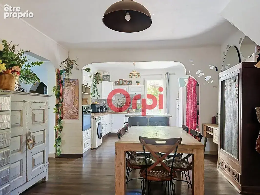 Maison À Vendre Seyne sur mer  de 157m² sur 390m² de terrain - photo 3