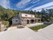 Maison à SAINT-FLORENT-SUR-AUZONNET