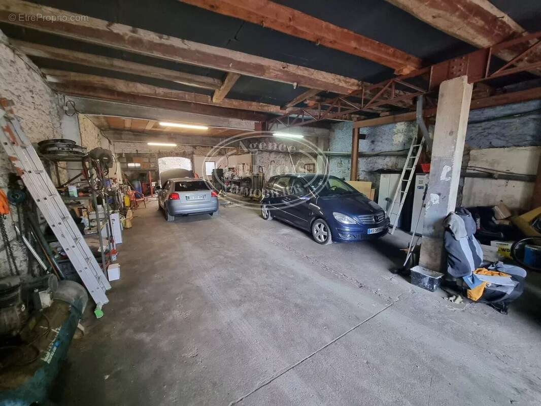 Maison à LEZIGNAN-CORBIERES