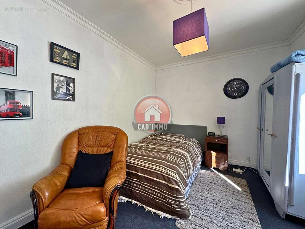 Maison à LE BUISSON-DE-CADOUIN