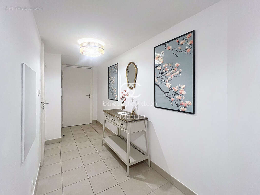 Exclusivité bénéat-chauvel - vannes centre - appartement t3 de 67 m² avec balcon et parking - photo 7